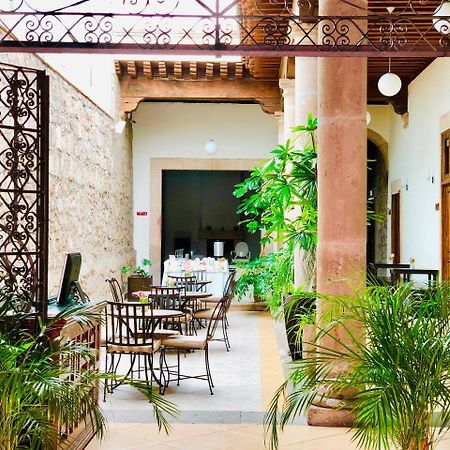 Hotel Expres By Hosting House Morelia Extérieur photo