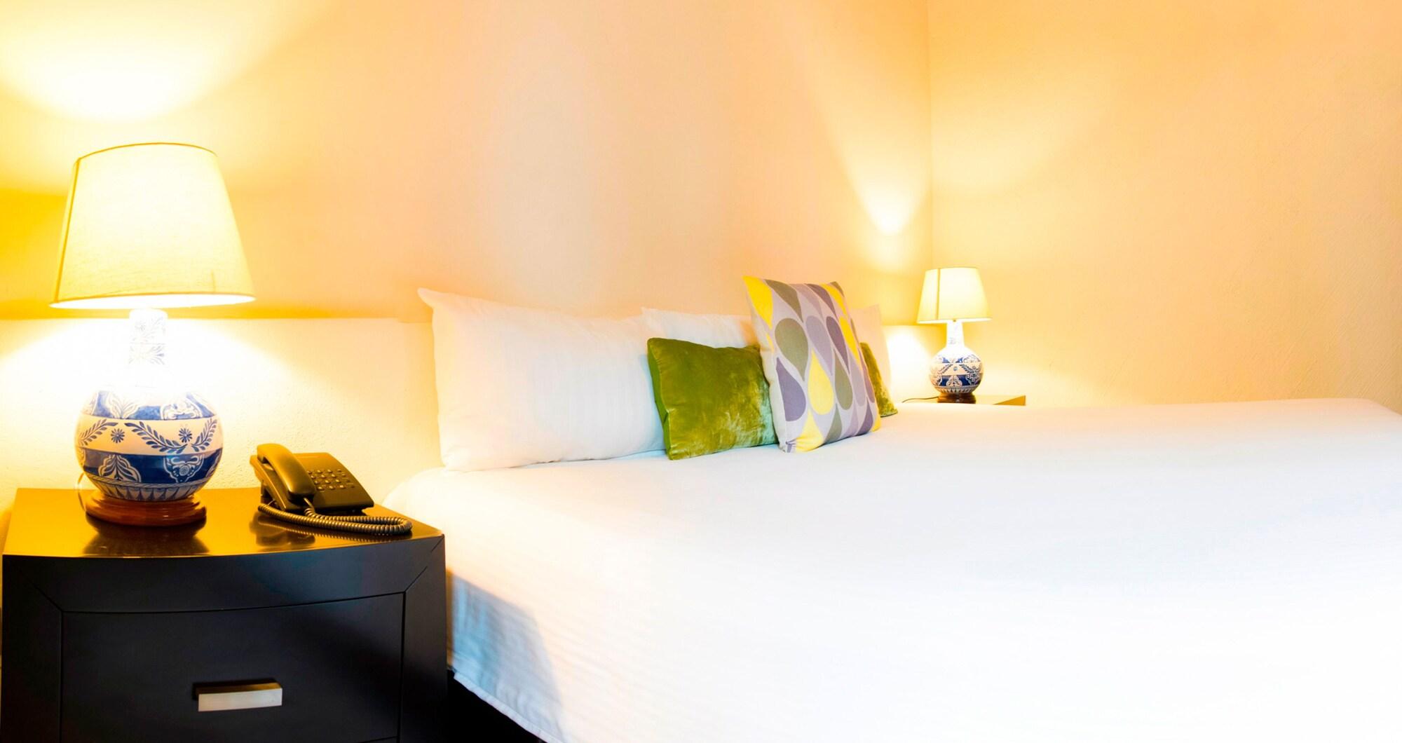 Hotel Expres By Hosting House Morelia Extérieur photo