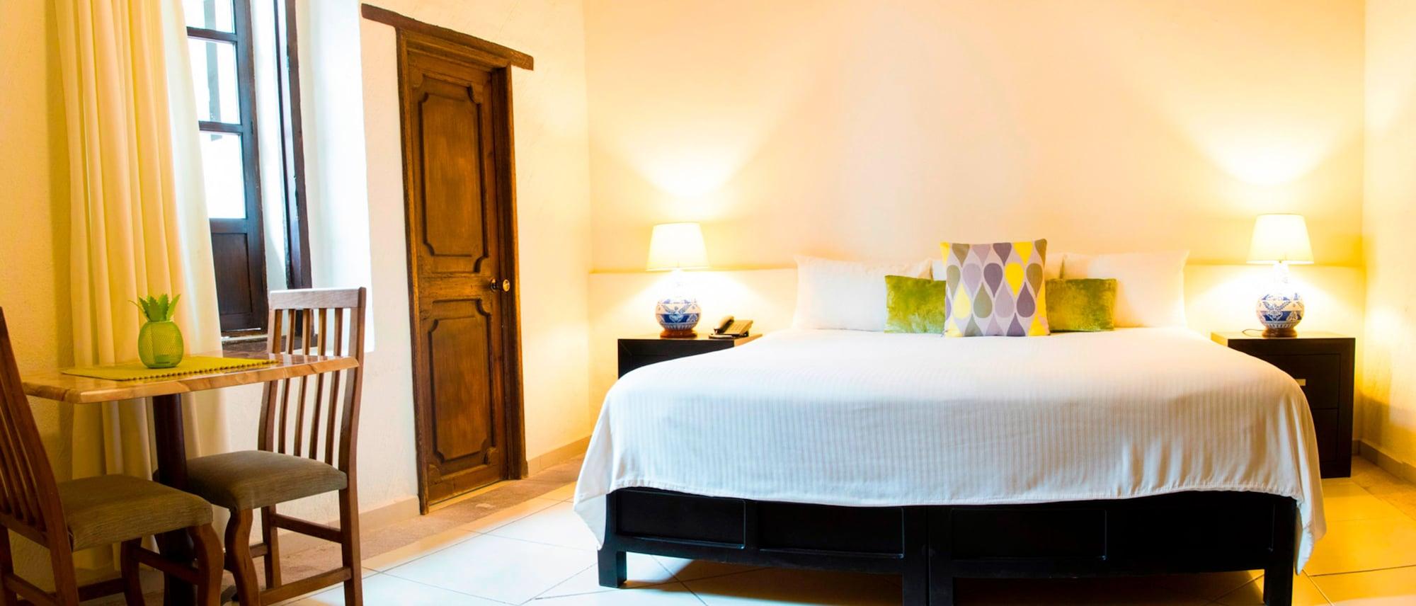 Hotel Expres By Hosting House Morelia Extérieur photo
