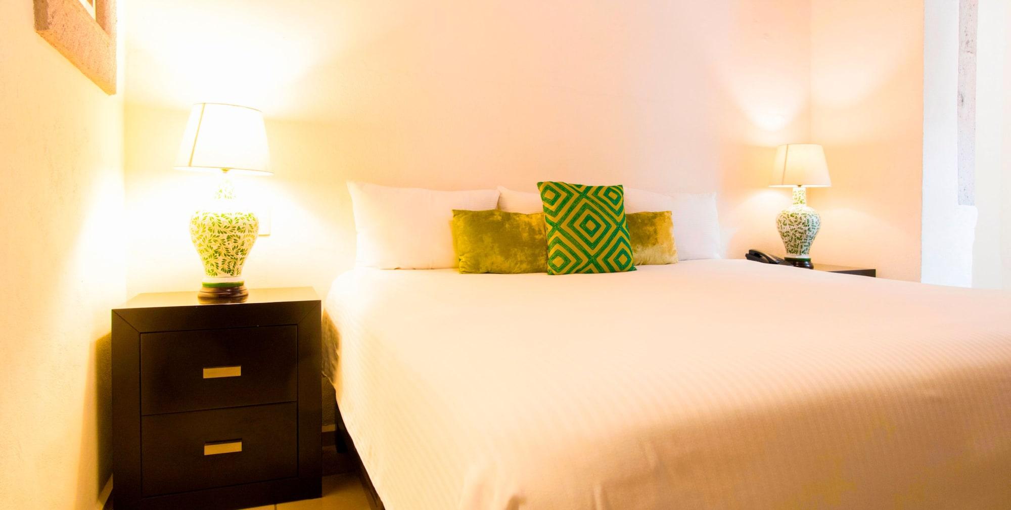 Hotel Expres By Hosting House Morelia Extérieur photo