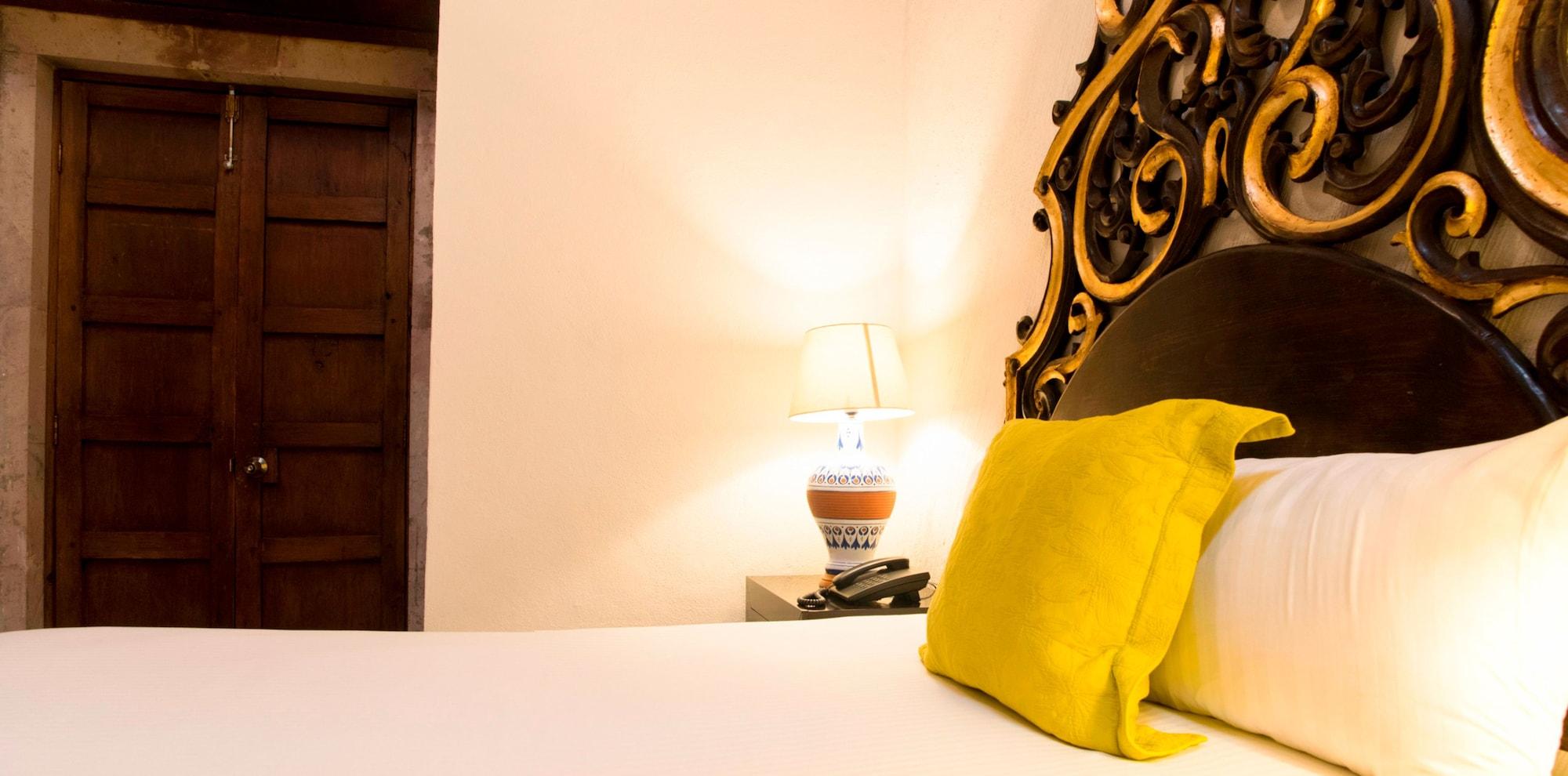Hotel Expres By Hosting House Morelia Extérieur photo