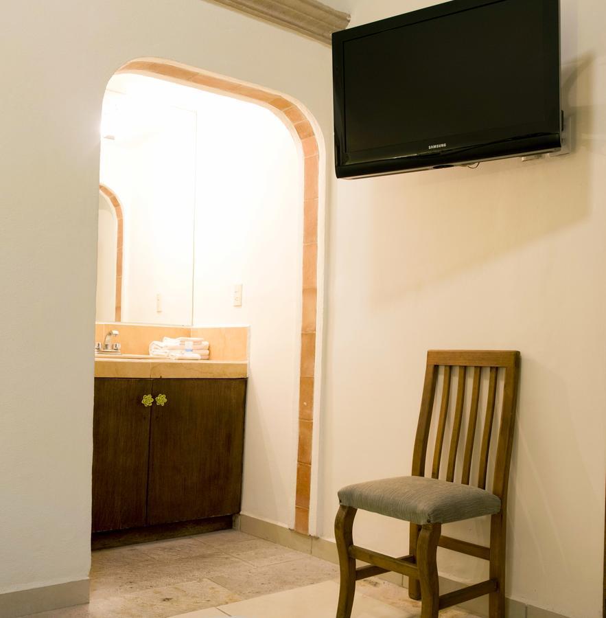 Hotel Expres By Hosting House Morelia Extérieur photo