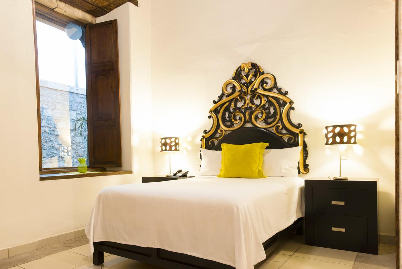 Hotel Expres By Hosting House Morelia Extérieur photo